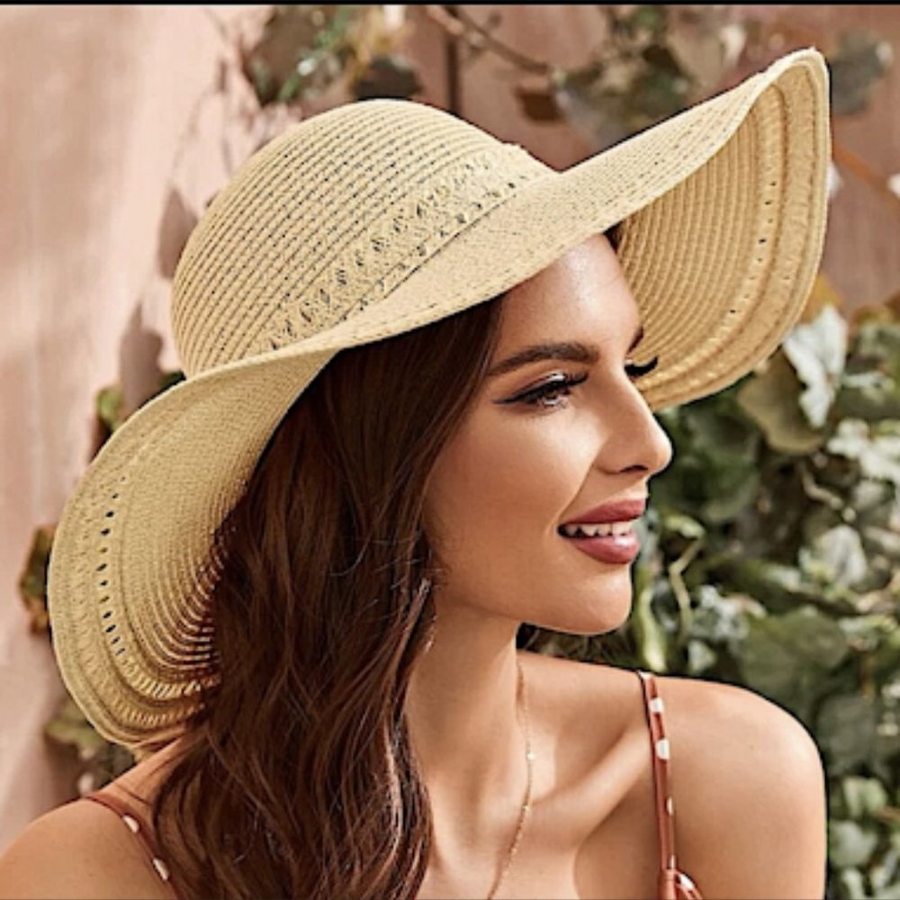 NEW WIDE BRIM STRAW SUN FLOPPY HAT